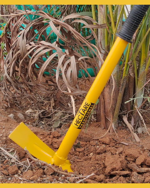 HECTARE TRADITIONAL GARDEN HAND HOE 2 IN 1 GARDENING TOOL-YELLOW.